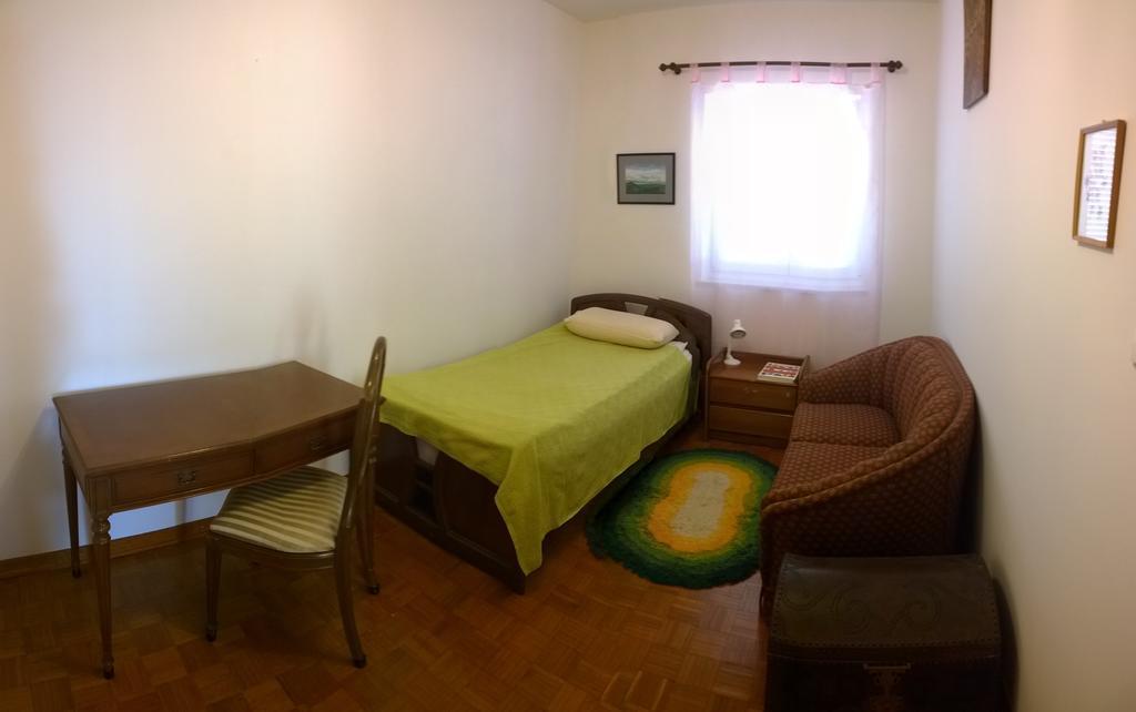 Apartments Free Parking Big Garden Peroj Kamer foto